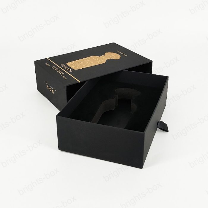 Chinese manufacturer Rigid Box Perfume Paper packaging Gold Hot stamping Embossing Soft touch