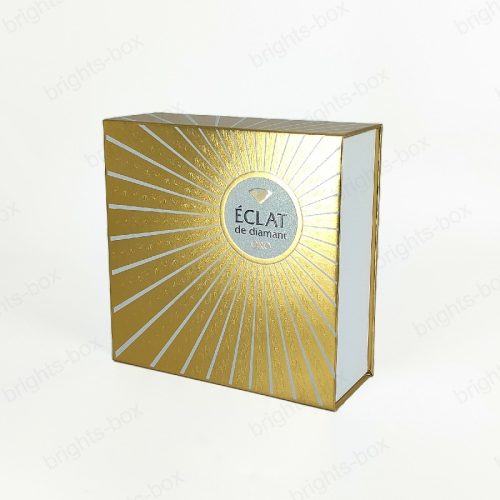 Custom Recyclable Flip Box Wholesale Eco-friendly Packaging Gold Foil Embossing Vanishing Lined Sponge