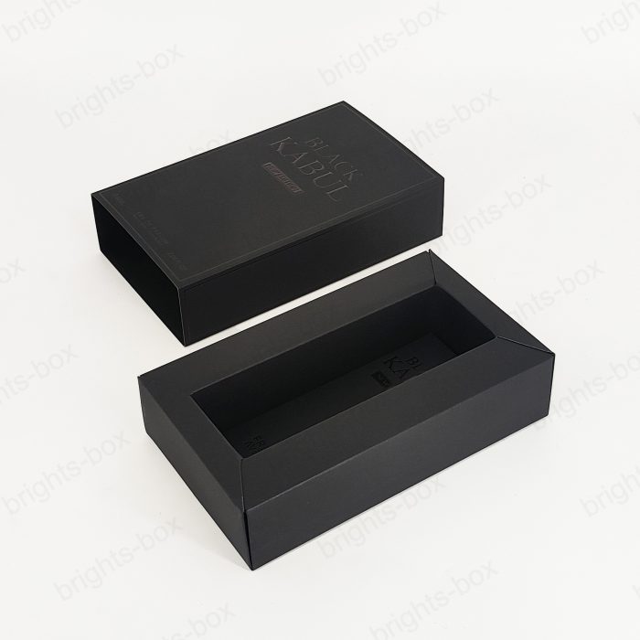 Folding Card box Chinese manufacturer Perfume Paper packaging Black Gold Hot stamping Embossing UV