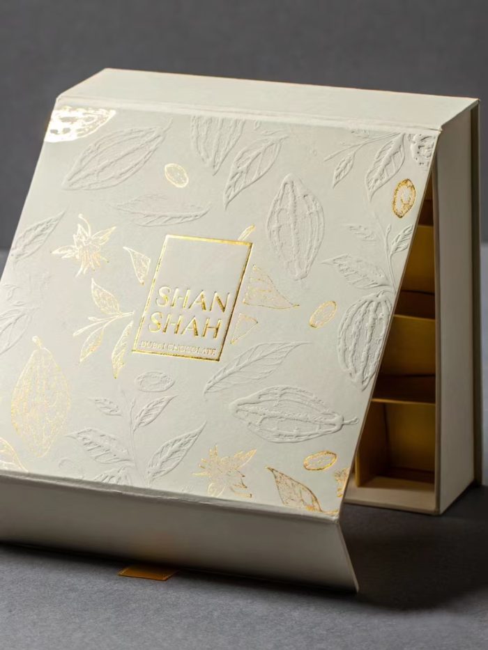 High-Quality Custom Luxury Chocolate Paper Box With Large Divider