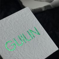 Wholesale Luxury White Hand Crumpled Paper Perfume Boxes Customized by China Manufacturer